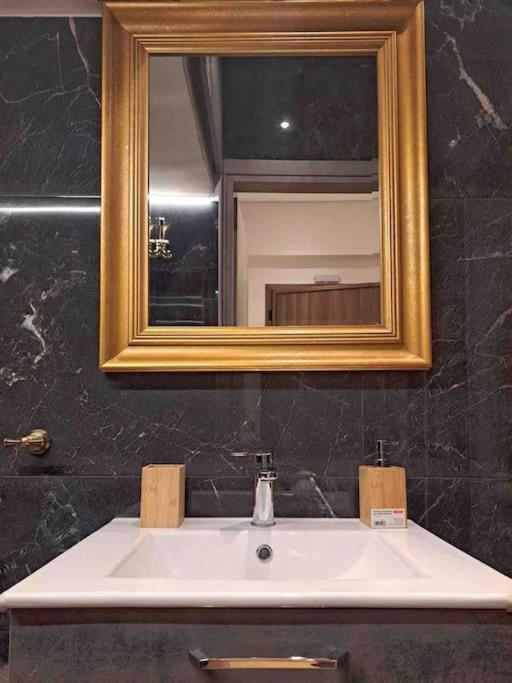Royal Blue Grand Suite No 4 Piraeus Port Pireu Exterior foto